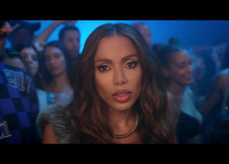Pedro Sampaio, Anitta, MC GW - Bota Um Funk