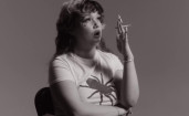 Lola Young - Spiders 