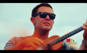 Scotty McCreery ft. Hootie & The Blowfish - Bottle Rockets
