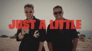 YouNotUs, Plastik Funk - In the Middle 