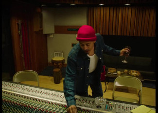 October London ft. Snoop Dogg - Make Me Wanna (DJ Green Lantern Remix) (Unofficial)