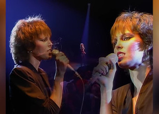 Pat Benatar - Promises In The Dark (MikeyB Intro Outro) 110-159 BPM