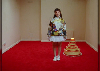 Lola Young - Messy (Even Steve Redrum & Epic In) - DVE