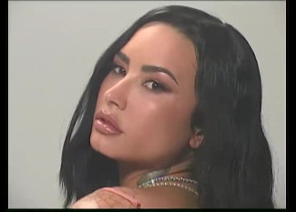 Demi Lovato - Low Rise Jeans (Lyrical) 