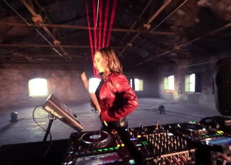 Stephani B - Blade Remix