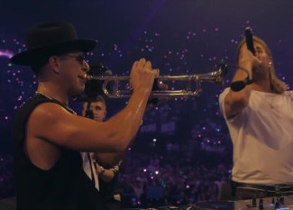 Timmy Trumpet, Frank Walker,  John Martin - All My Life 