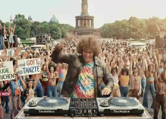 Global Deejays - Sex on the Streets 