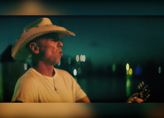 Kenny Chesney - Carry On (MikeyB Intro Outro)