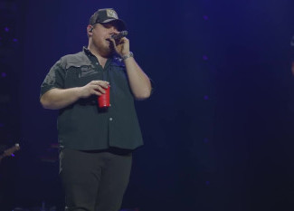 Luke Combs Ft. Ed Sheeran - Dive (MikeyB Intro Outro)