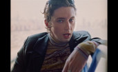Troye Sivan - She's the Best 