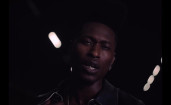 Lucky Daye ft Leon Thomas - Fly U Out 