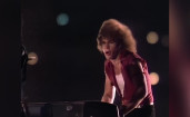 Bon Jovi - She Don't Know Me (MikeyB Intro Outro)