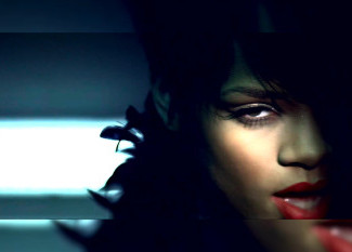 Rihanna x Charles D - Disturbia x Good Life (Danny Diggz Bootleg) - DVE