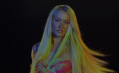 Zara Larsson - Blue Moon 