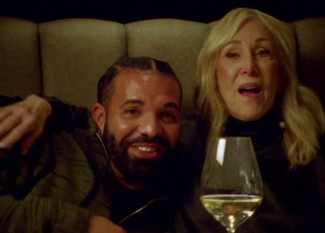 Drake - True Bestie x Bottoms Up (King Shameek Mashup) Dirty - DVE